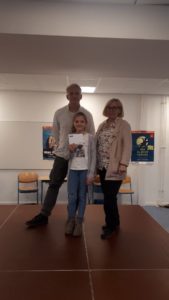 Unsere Siegerin Ella mit Frau Baumm und Herrn Struß